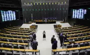 Câmara Acelera Criação da Bancada Cristã: Veja Como Cada Partido Votou