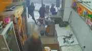 Câmeras de Segurança Captam Execução Brutal de Entregador no Rio: Crime Choca Região Metropolitana