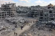 Hamas Devolve Restos Mortais de Refém: Nova Fase nas Negociações de Paz?