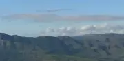 Homem tenta golpe do seguro ao jogar carro de morro e inventa sequestro em MG