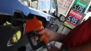 Inflação dá trégua em outubro: IPCA-15 desacelera e traz alívio aos bolsos dos brasileiros