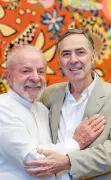 Jantar no Alvorada: Lula e Barroso se reúnem em encontro político estratégico