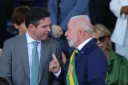 Lula vs Motta: O Duelo pela Reforma Tributária que Divide o Governo em 2025