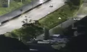 Motorista bêbado capota carro no Anel Rodoviário de BH; veja o vídeo impressionante