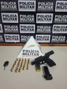 Munições, Carregadores e Arma Apreendidos com Suspeitos em Carro com Alerta de Roubo em Minas Gerais