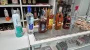Operação da Polícia em Bragança Paulista prende duplas e apreende bebidas falsificadas | Combate à Pirataria