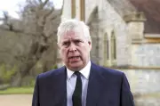 Príncipe Andrew Abandona Títulos Reais: Fim da Era do Duque de York Após Escândalos