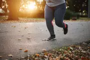 Qual é Melhor para Sua Saúde: 10.000 Passos Diários ou Exercícios Intensos? Estudo Revela a Verdade!