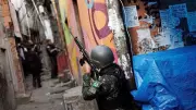 STF impõe limites a operações policiais em favelas: entenda as novas regras