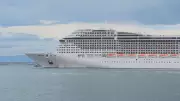 Temporal impede atracação de navio no Porto de Salvador e causa transtornos na capital baiana