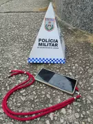 Tentativa de assalto em Búzios: homem é preso após tentar roubar mulher em avenida movimentada