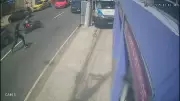 Tentativa de assalto no Meier termina com bandido baleado após reagir à abordagem policial