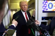 Trump mira China em discurso e cita soja: o que isso significa para o Brasil?