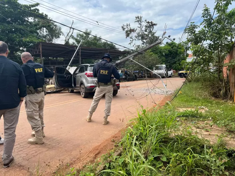 92 acidentes com postes no Acre deixam 40,3 mil sem energia