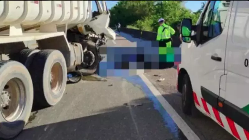 Acidente entre caminhões na BR-101 mata homem e causa congestionamento
