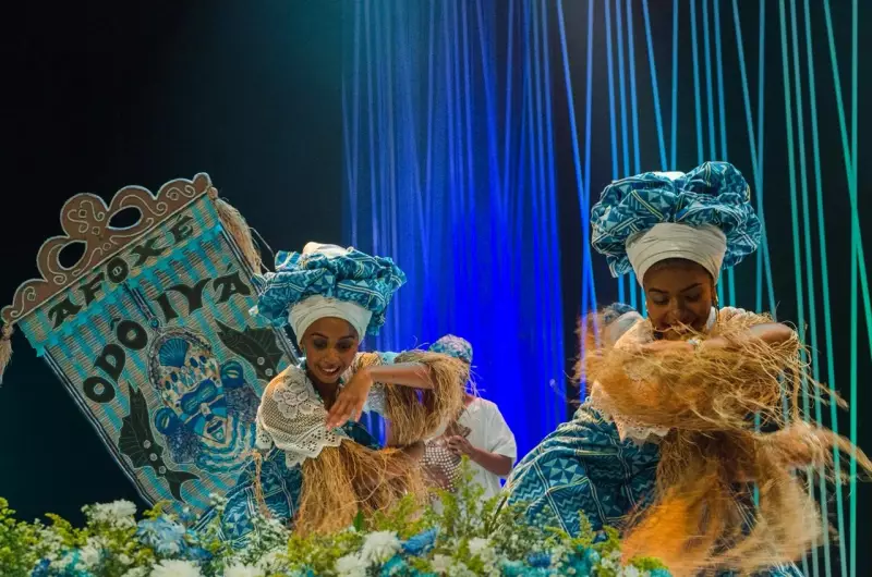 Afoxé Odo Iyá leva magia e ancestralidade ao Homerinho no Giro das Tradições