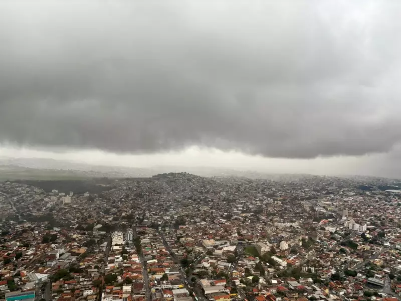 Alerta de tempestade em MG: 458 cidades em risco até terça-feira
