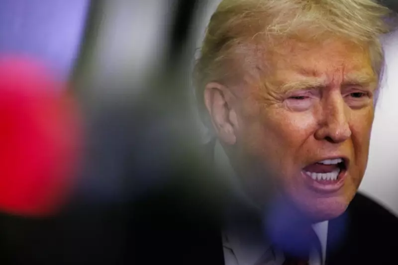 Aprovação de Trump atinge pior marca do segundo mandato e acende alerta republicano