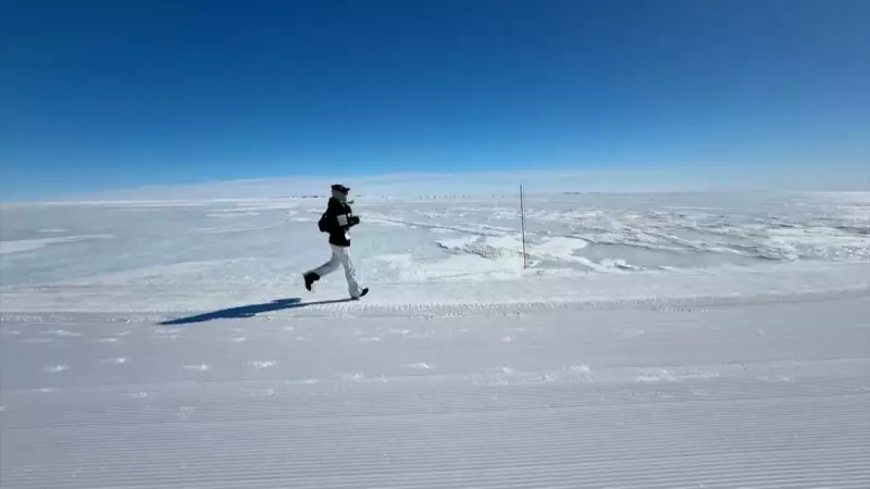 Atleta chinês vence ultramaratona na Antártica em menos de 23 horas