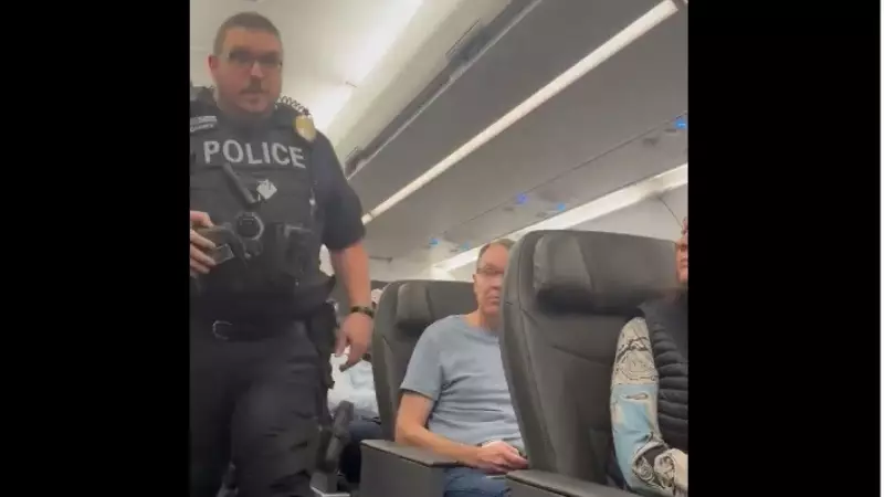 Avião com congressistas EUA faz pouso forçado após tumulto