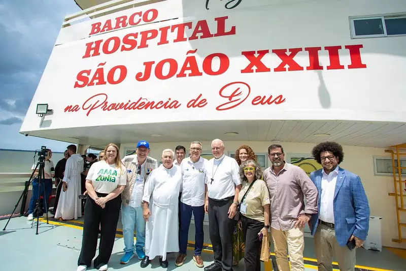 Barcos hospitais do Pará e Amazonas recebem R$ 240 milhões do governo federal