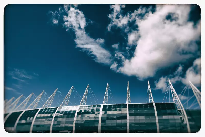 Clássico-Rei Cearense: Ceará e Fortaleza se enfrentam no Brasileirão; confira escalações e onde assistir