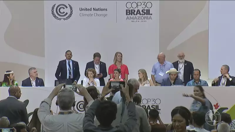 COP30: Críticas a rascunhos e impasse sobre combustíveis fósseis