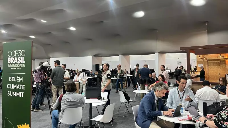 COP30 em Belém flexibiliza dress code devido ao clima paraense