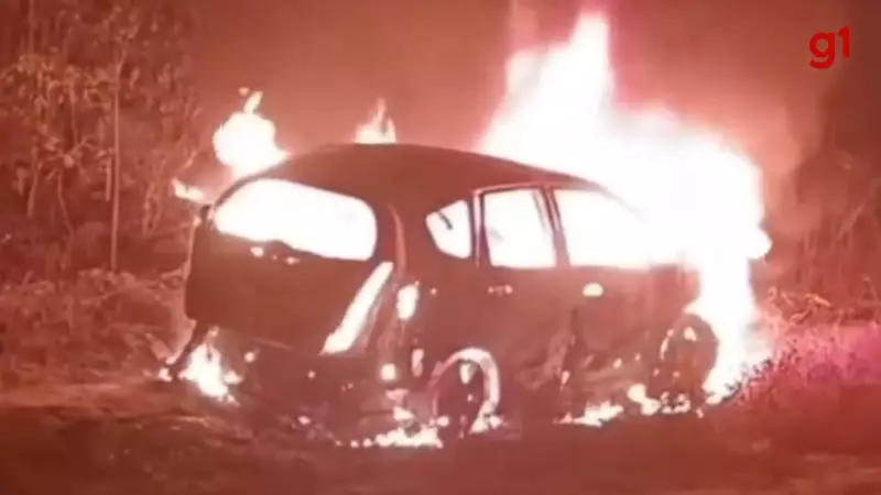 Corpo carbonizado em porta-malas de carro incendiado em São Luís