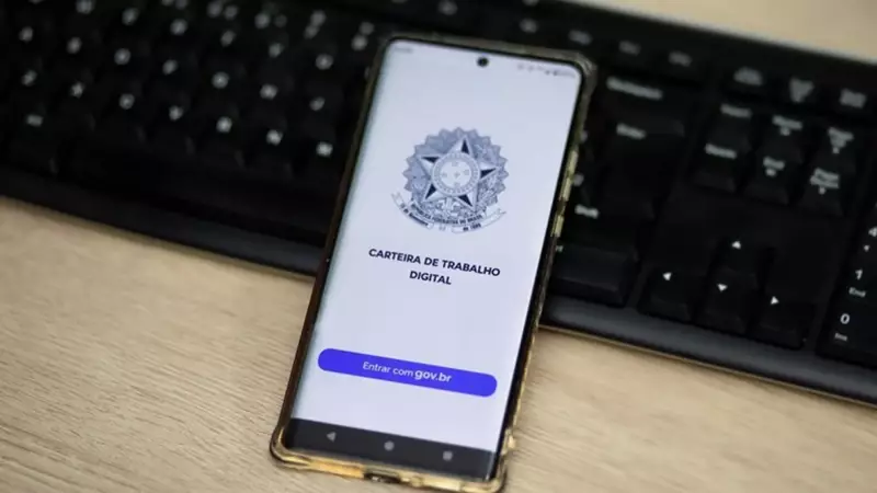 Desemprego cai no RJ e Tocantins e atinge menor nível histórico no Brasil
