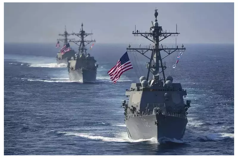 EUA Realizam Novo Ataque no Caribe: Embarcação Atingida e Três Mortos em Conflito Internacional