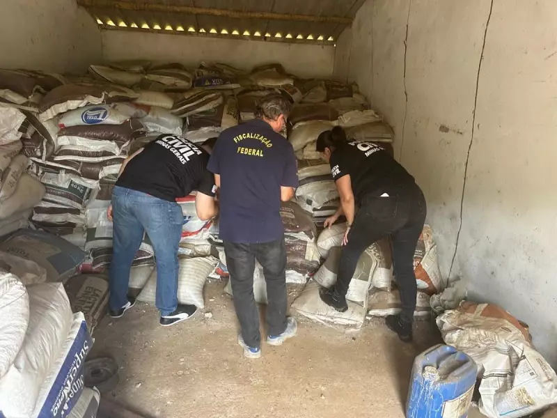 Fertilizantes Falsos Ameaçam Cafeicultores em MG: Empresas São Alvo de Investigação Policial
