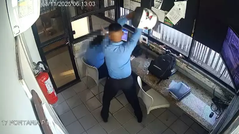 Funcionário agride colega com capacete em Salvador após ser barrado
