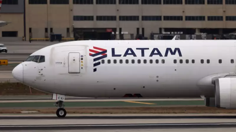 Greve de pilotos no Chile cancela 173 voos da Latam até segunda