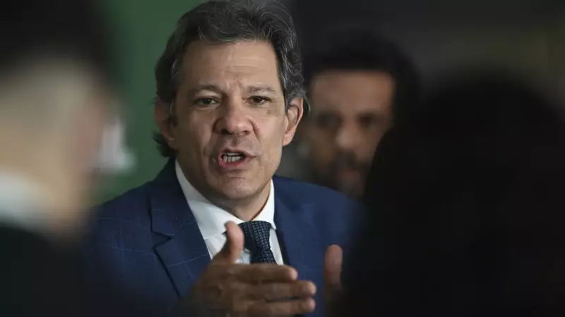 Haddad defende Galípolo no BC, mas critica Selic a 15% ao ano