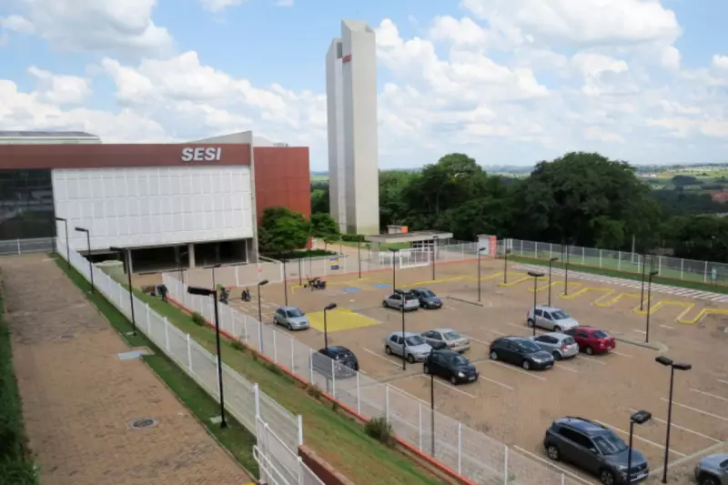 Incêndio na Vila Furquim força transferência de aulas do SESI em Presidente Prudente: saiba onde estudantes terão aulas