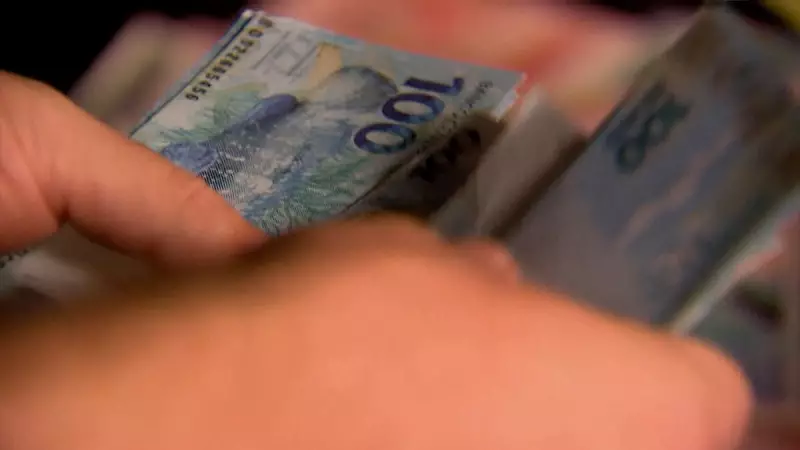 Inflação no Brasil desacelera para 0,39% em outubro, aponta IBGE