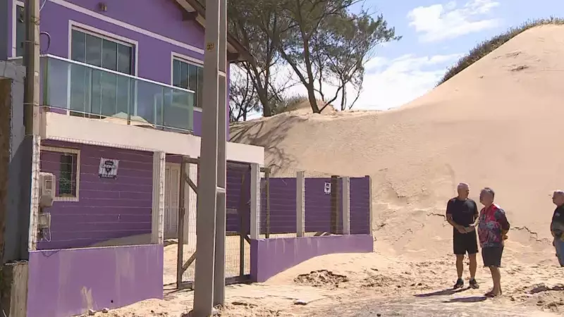 Invasão de Areia no RS: Dunas Avançam Sobre Casas e Ruas no Litoral Gaúcho