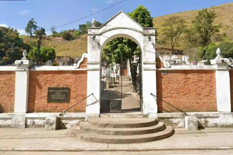 Jazigo Perpétuo Some em Cemitério de MG: Prefeitura Condenada a Indenizar Família