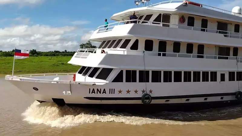 Luxo em Sigilo: Planalto Oculta Gastos de Lula e Janja com Barco de Luxo em Belém