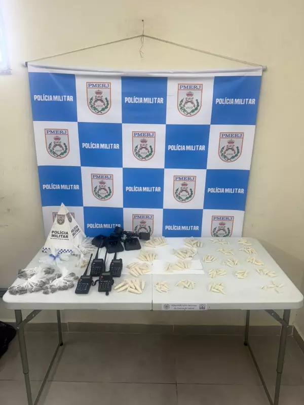 Operação Antidrogas: Jovens Presos e Drogas Apreendidas em Barra Mansa e Volta Redonda