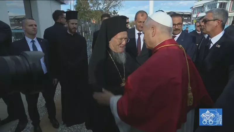 Papa Leão XIV visita berço do cristianismo na Turquia e pede paz