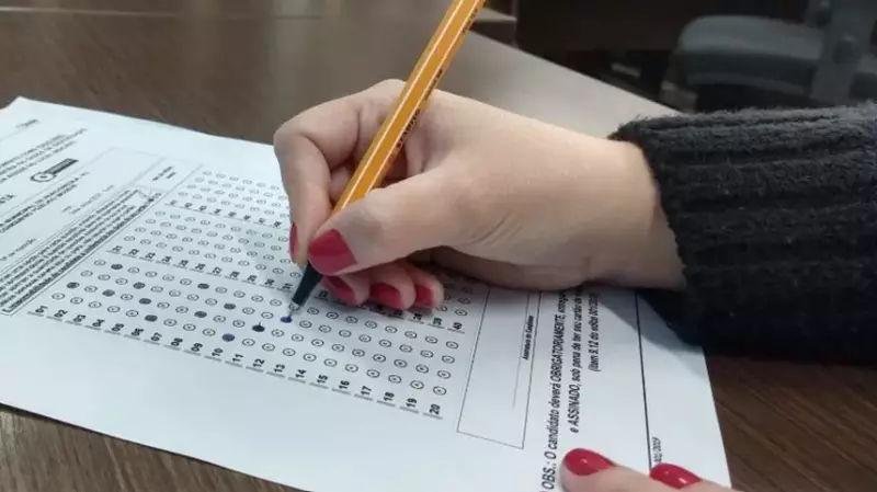 PF prende candidato por fraude no Enem 2025 durante prova