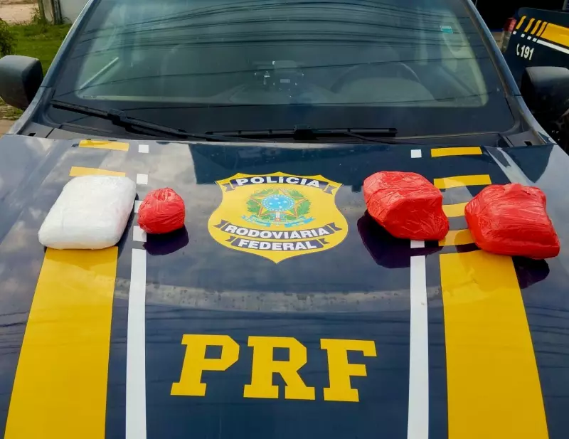 PRF apreende 3,6 kg de cocaína em ônibus na BR-174 em Roraima