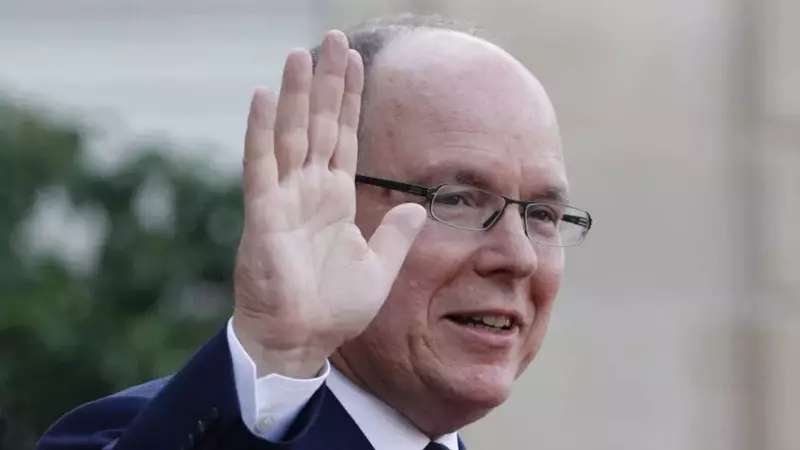 Príncipe Albert II de Mônaco visita Instituto Terra no ES antes da COP 30