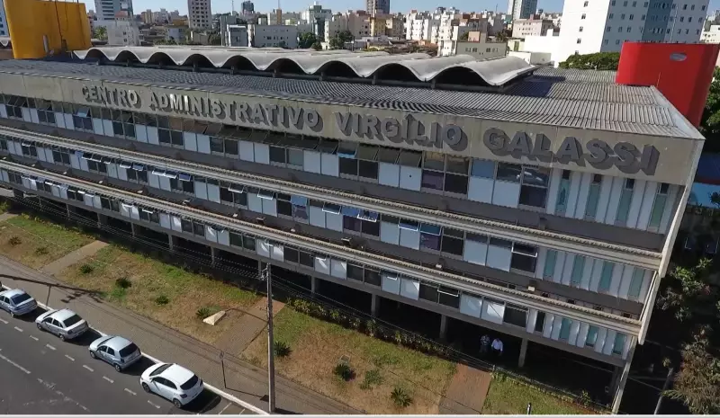 Servidores de Uberlândia Perdem Cargos Após Faltas sem Justificativa no Estágio Probatório