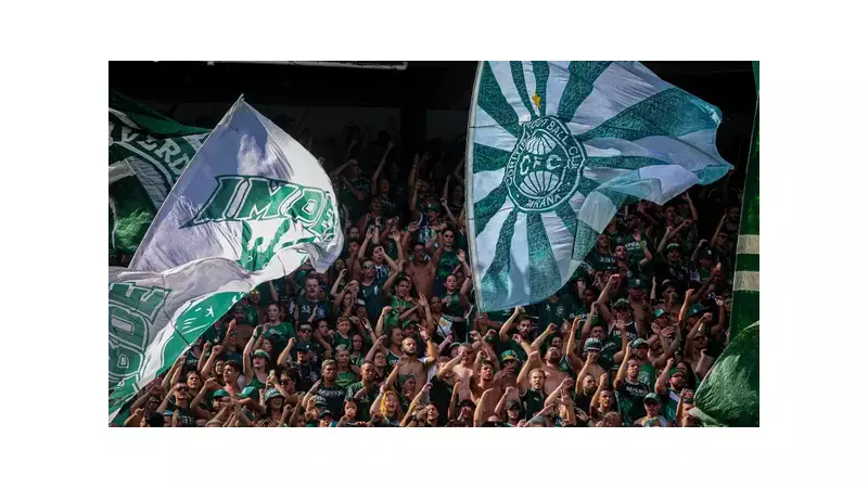 Série B: Coritiba garante acesso, Sport cai e Santos ameaça rebaixamento