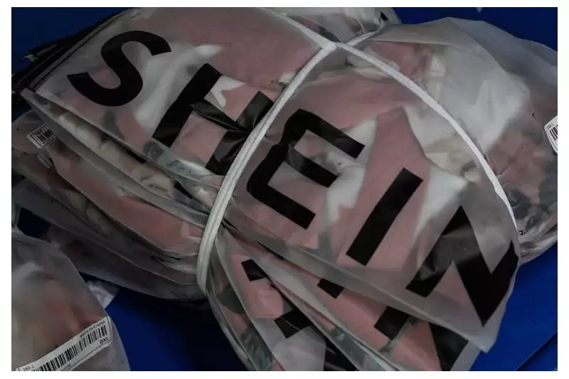 Taxa das blusinhas: Planalto avalia fim do imposto em 2026