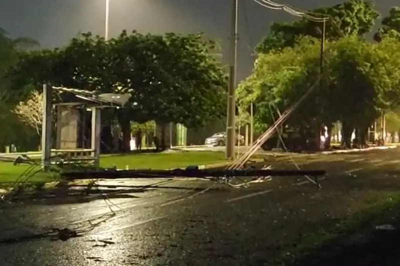 Temporal com ventos de 50 km/h interdita Parque das Nações em Campo Grande