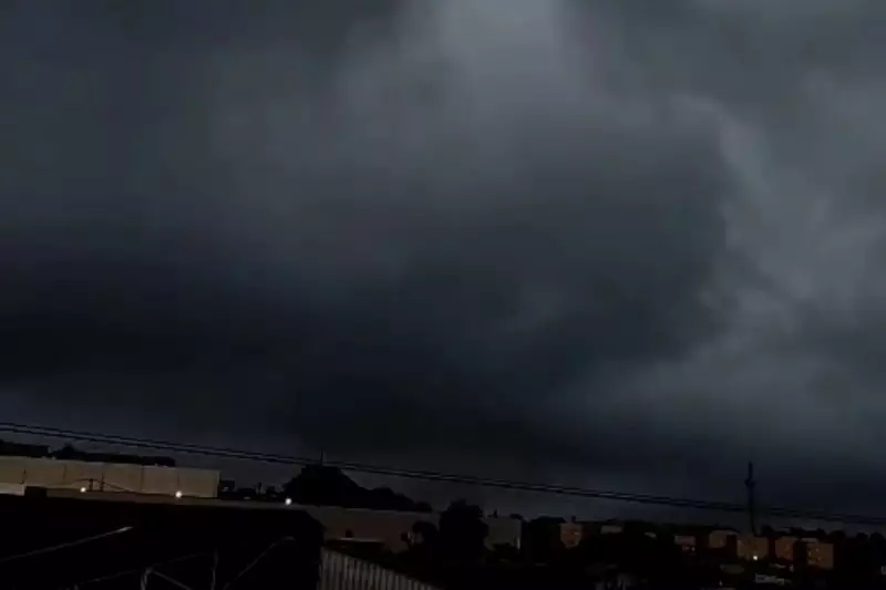 Temporal em Campo Grande: 89 mm de chuva e mais de 200 pontos críticos